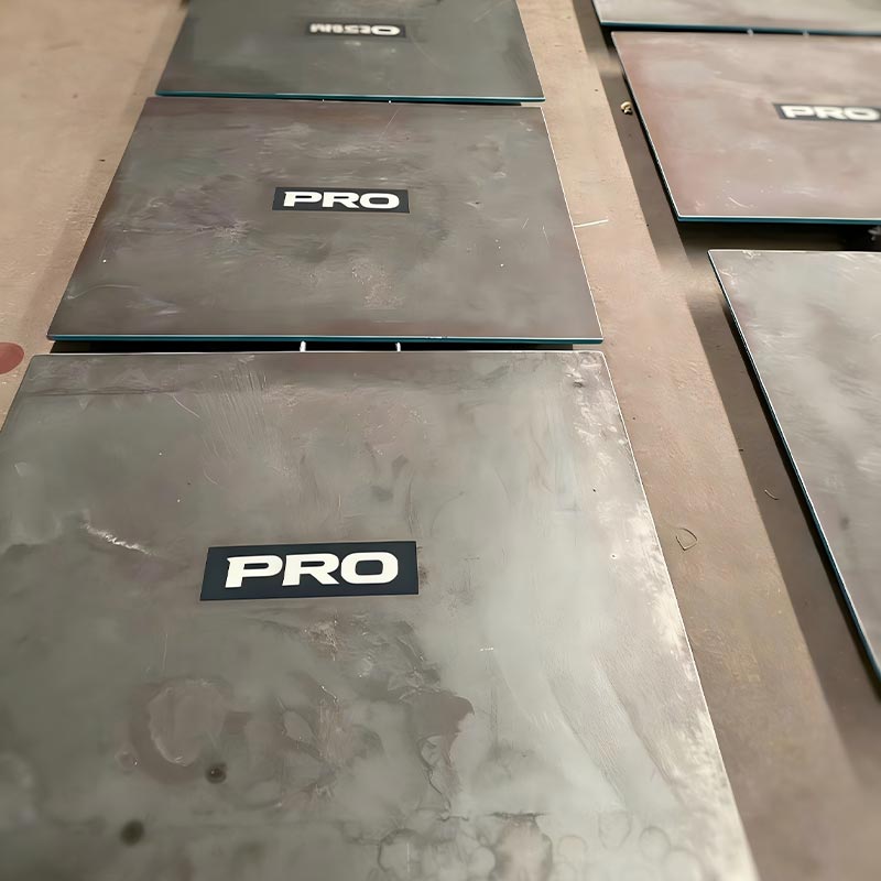 Palette de briques en blocs d'acier